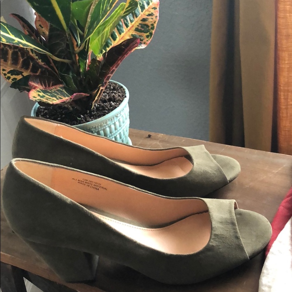 Green High Heels